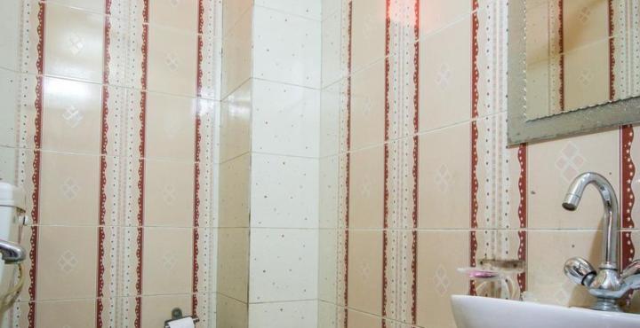 Fabexpress Alpine Hotel Agra  Kültér fotó