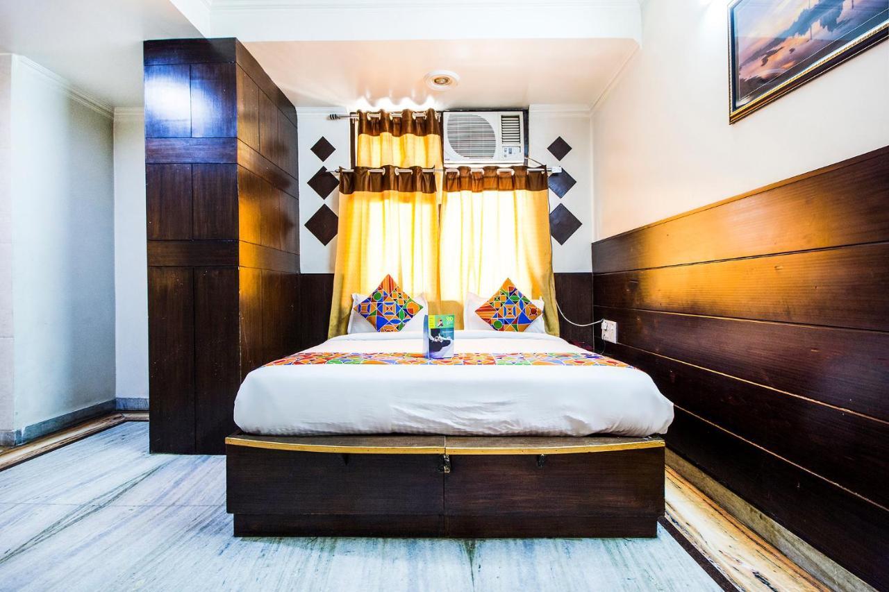 Fabexpress Alpine Hotel Agra  Kültér fotó